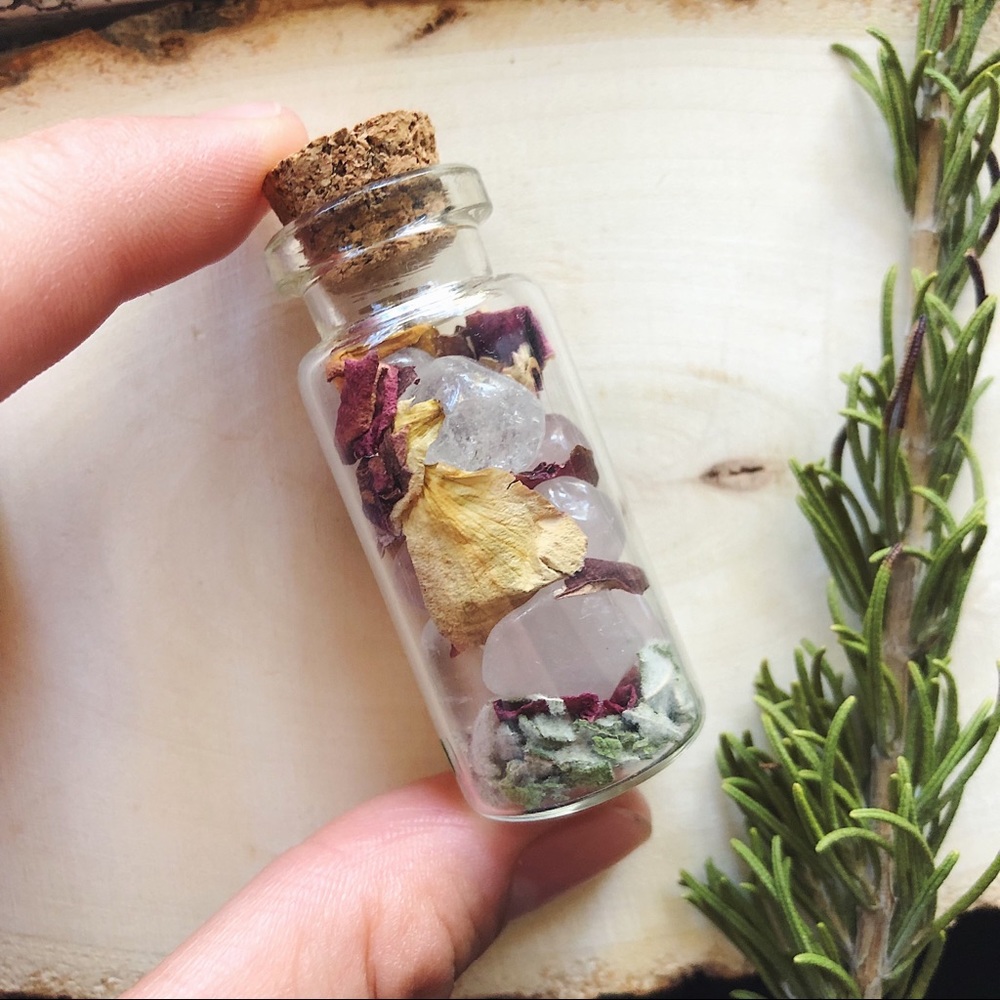 Love Bottle: + Rose Petals Quartz (Small Vial) - Picture 2 of 3
